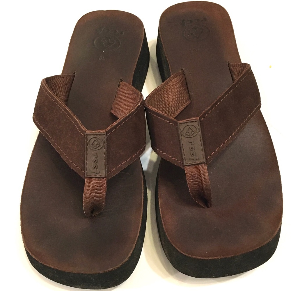Sz 10 REEF Brown Faux Suede Cushioned Flip Floos
